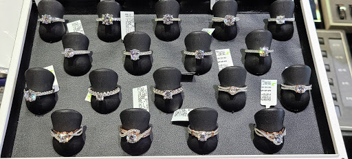Wholesale Jeweler «Rons Jewelers», reviews and photos, 980 N Western Ave #1, San Pedro, CA 90732, USA