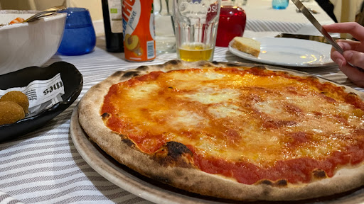 Ristorate Pizzeria La Mattra in Borgo Miriam, Provincia di Ascoli Piceno