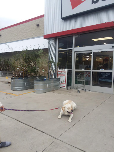 Home Improvement Store «Tractor Supply Co.», reviews and photos, 1341 S Main Ave #380, Scranton, PA 18504, USA