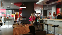 Atmosphère du Restaurant KFC Saint-Quentin - n°19