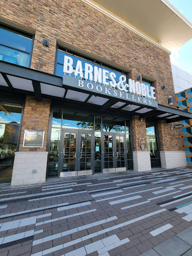 Book Store «Barnes & Noble», reviews and photos, 297 Oakbrook Center, Oak Brook, IL 60523, USA