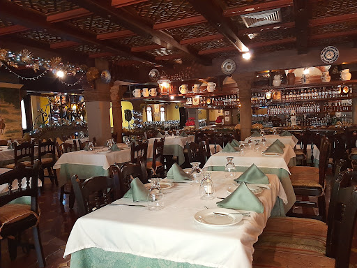 Second hand dining tables Maracay