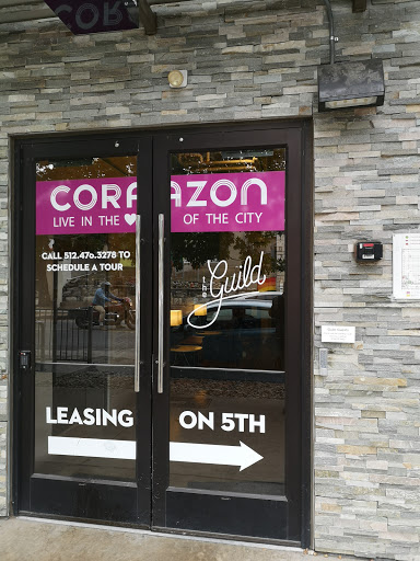 Grocery Store «The Bee Grocery», reviews and photos, 1001 E 6th St, Austin, TX 78702, USA