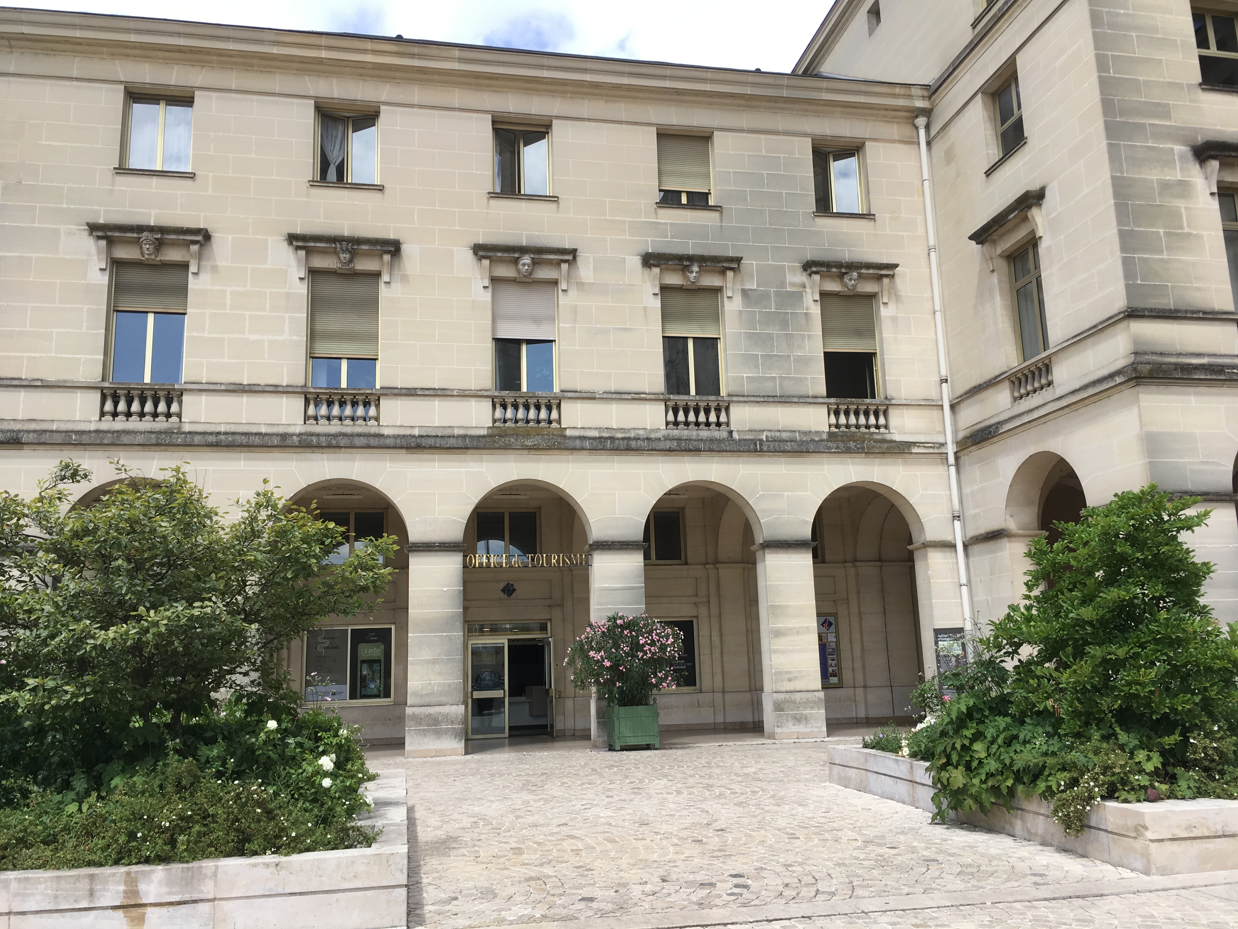 Photo n° 1 de l'avis de J. fait le 19/07/2017 à 06:20