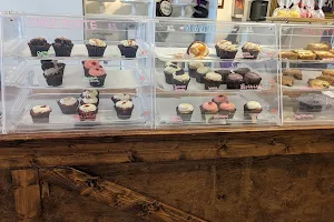 Sweet Encounter Bakery & Cafe image