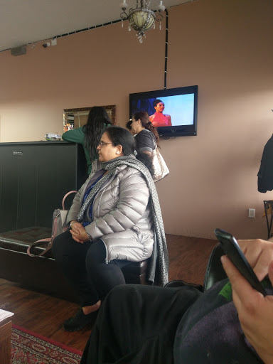 Beauty Salon «Aaina Beauty Salon», reviews and photos, 24616 36th Ave S, Kent, WA 98032, USA