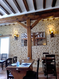 Atmosphère du Restaurant français L'Auberge de la môme à Dourdan - n°4