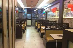 Gogo Restaurant image