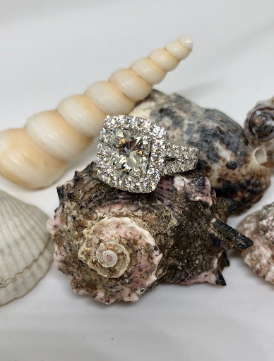 Jewelry Store «Nancy & Co Fine Jewelers», reviews and photos, 1848 McFarland Blvd, Northport, AL 35476, USA