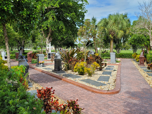 Funeral Home «Palms Woodlawn Funeral Home», reviews and photos, 27100 Old Dixie Hwy, Homestead, FL 33032, USA