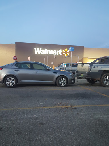 Department Store «Walmart Supercenter», reviews and photos, 2190 Gilmer Ave, Tallassee, AL 36078, USA
