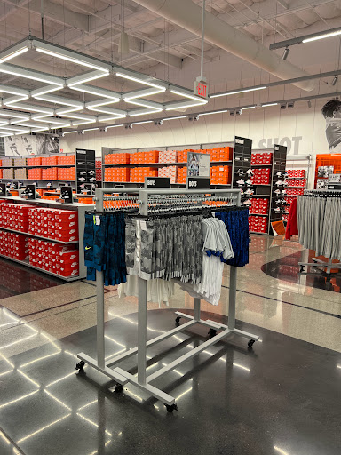 Sporting Goods Store «Nike Factory Store», reviews and photos, 9851 South Eastern Avenue, Las Vegas, NV 89183, USA