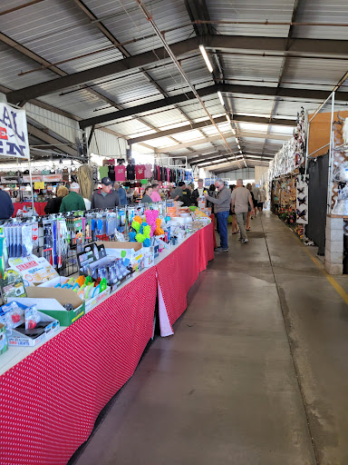 Shopping Mall «Mesa Market Place Swap Meet», reviews and photos, 10550 E Baseline Rd, Mesa, AZ 85209, USA