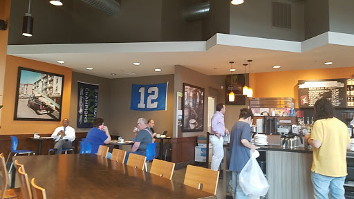 Donut Shop «Top Pot Doughnuts», reviews and photos, 815 N 10th St f, Renton, WA 98057, USA