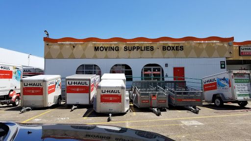 Truck Rental Agency «U-Haul Moving & Storage of Gresham», reviews and photos, 704 NE Hogan Dr, Gresham, OR 97030, USA