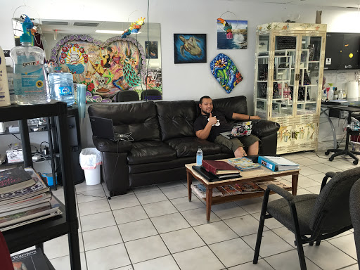Tattoo Shop «Island Tattoo & Piercings», reviews and photos, 6600 Manatee Ave W, Bradenton, FL 34209, USA