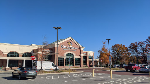 Shopping Mall «Cary Village Square Shopping Center», reviews and photos, 657 Cary Towne Blvd, Cary, NC 27511, USA