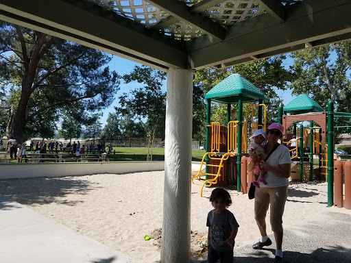 Park «Valencia Meadows Park», reviews and photos, 25671 Fedala Rd, Santa Clarita, CA 91355, USA