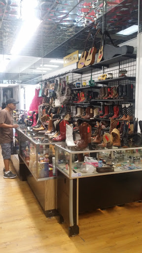 Thrift Store «Texas Thrift Store Inc», reviews and photos, 2100 S Cooper St, Arlington, TX 76013, USA