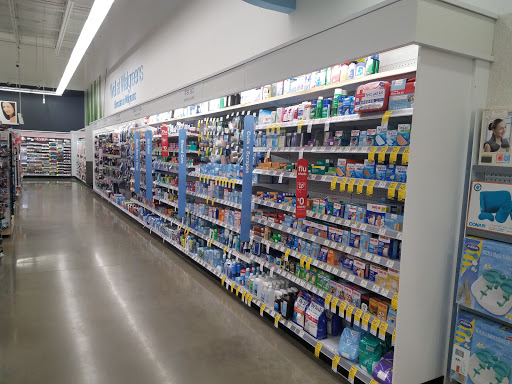 Drug Store «Walgreens», reviews and photos, 589 N McLean Blvd, Elgin, IL 60123, USA