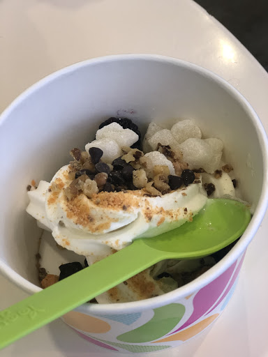 Frozen Yogurt Shop «Yogurtland», reviews and photos, 23626 El Toro Rd, Lake Forest, CA 92630, USA