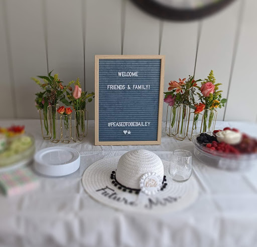 Florist «Montvale Florist», reviews and photos, 6 Railroad Ave, Montvale, NJ 07645, USA