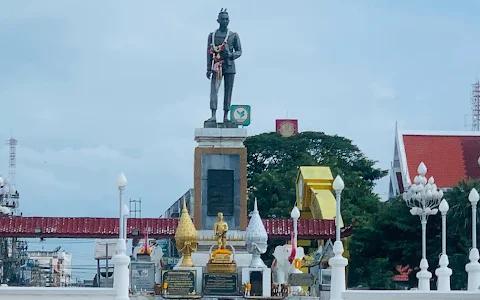 Chao Pho Phaya Lae Monument image