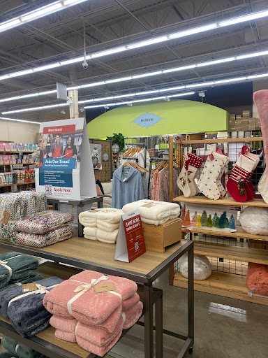 Furniture Store «Cost Plus World Market», reviews and photos, 2155 W 22nd St #500, Oak Brook, IL 60523, USA