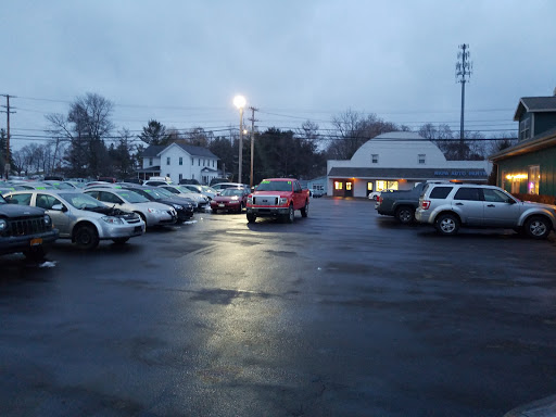 Used Car Dealer «Bergen Sales Inc», reviews and photos, 59 S Lake Ave, Bergen, NY 14416, USA