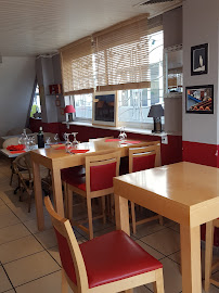 Atmosphère du Restaurant L'Esquirey à Andernos-les-Bains - n°6