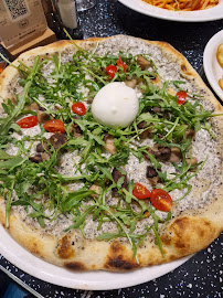 Pizza du Restaurant italien Fratellini Caffè à Puteaux - n°3