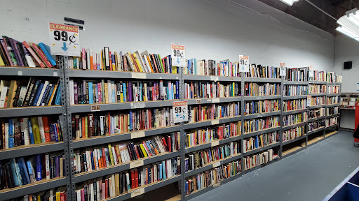 Used Book Store «Used Book Superstore», reviews and photos, 256 Cambridge St, Burlington, MA 01803, USA