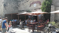 Atmosphère du Restaurant La Caravelle à Arles - n°2
