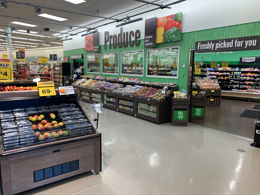 Grocery Store «Food Lion», reviews and photos, 5227 Waterway Dr, Dumfries, VA 22025, USA