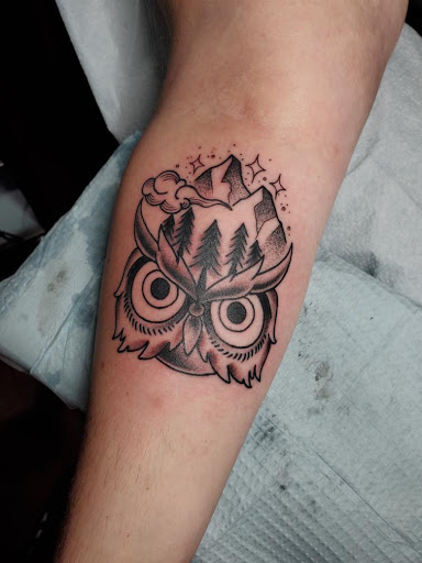 Explore tribal cross tattoo ideas, creative tattoo ideas in Libertyville, available at Lucky Seven Tattoo