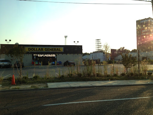 Discount Store «Dollar General», reviews and photos, 2245 Lamar Ave, Memphis, TN 38114, USA