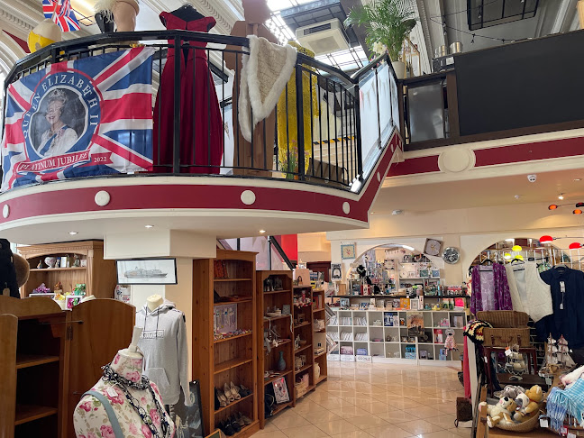 Reviews of Oceans Southampton Gifts & Souvenirs Shop & Left Luggage service for cruise passengers in Southampton - Church
