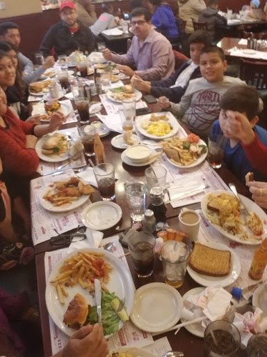 Restaurant «Les Brothers Restaurant», reviews and photos, 8705 S Ridgeland Ave, Oak Lawn, IL 60453, USA