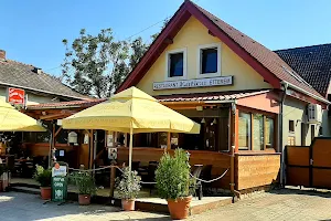 Katica Étterem Restaurant image