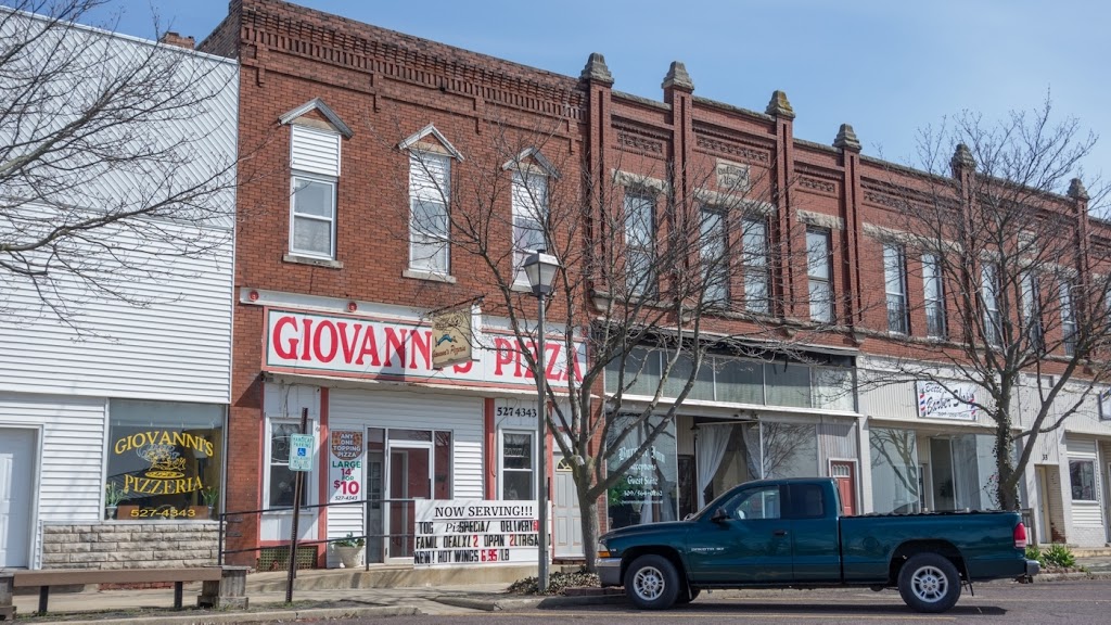 Giovanni's Pizza 61738