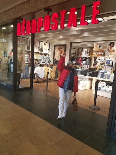 Aéropostale, 200 Baychester Ave, Bronx, NY 10475, USA, 