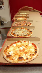 Photo n°25 de LOOK PIZZA à Rochefort ()