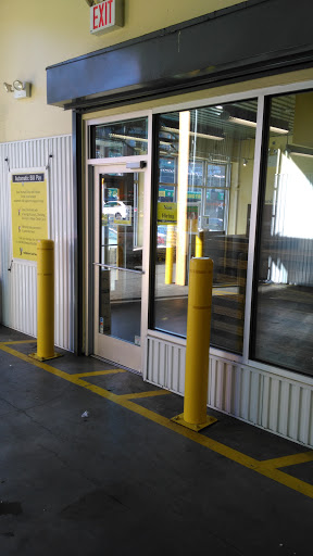 Self-Storage Facility «Safeguard Self Storage», reviews and photos, 1253 Jerome Ave, Bronx, NY 10452, USA