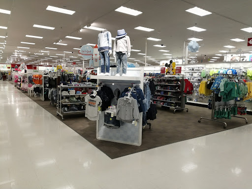 Department Store «Target», reviews and photos, 1717 Olentangy River Rd, Columbus, OH 43212, USA