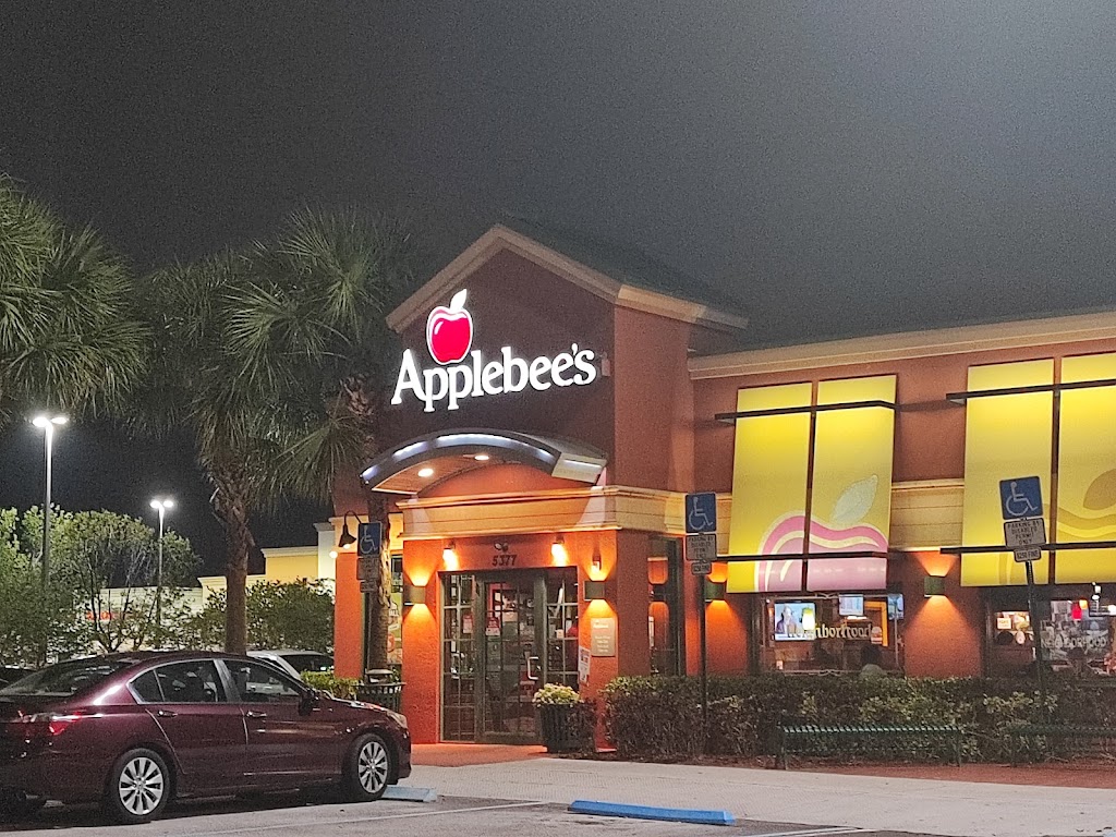 Applebee's Grill + Bar 33063