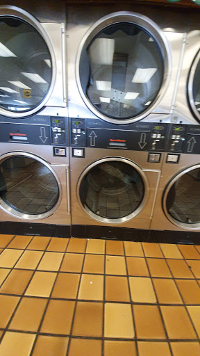 Laundromat «Mac Arthur Road Coin Laundry», reviews and photos, 2191 MacArthur Rd, Whitehall, PA 18052, USA