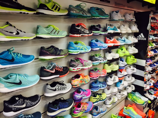 Tennis Store «The Court Sports Gear», reviews and photos, 79 Harbor Dr, Key Biscayne, FL 33149, USA