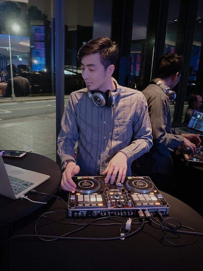 DJAndyLau ·活動DJ· 派對DJ· 婚禮DJ