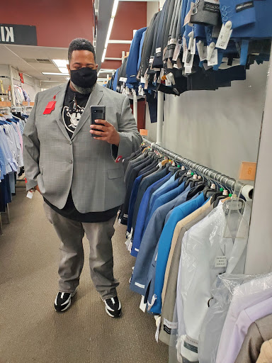 Clothing Store «K&G Fashion Superstore», reviews and photos, 22688 Michigan Ave, Dearborn, MI 48124, USA