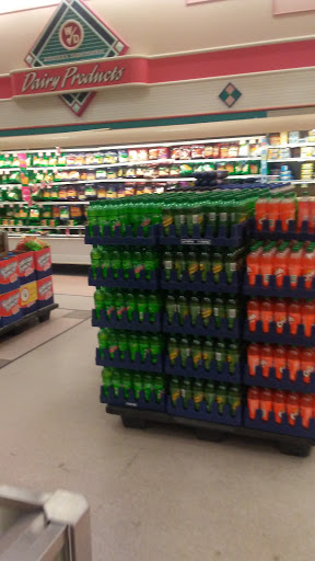 Grocery Store «Winn-Dixie», reviews and photos, 729 W Base St, Madison, FL 32340, USA